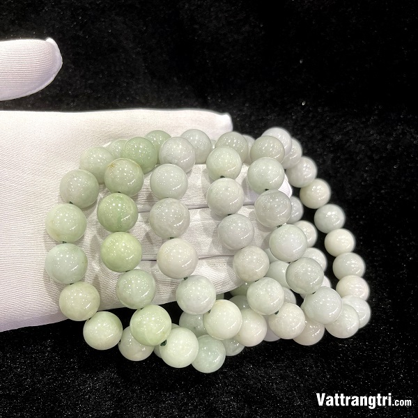 Vòng tay ngọc phỉ thuý 13.8ly