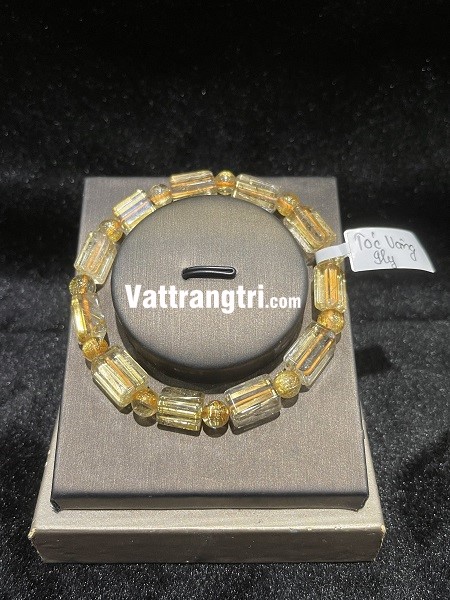 Vòng tay thạch anh tóc vàng vip 9ly