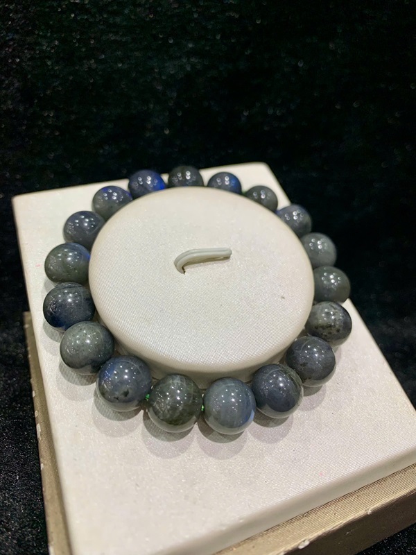 Vòng Tay Xà Cừ Hắc Nguyệt Quang 10,6ly