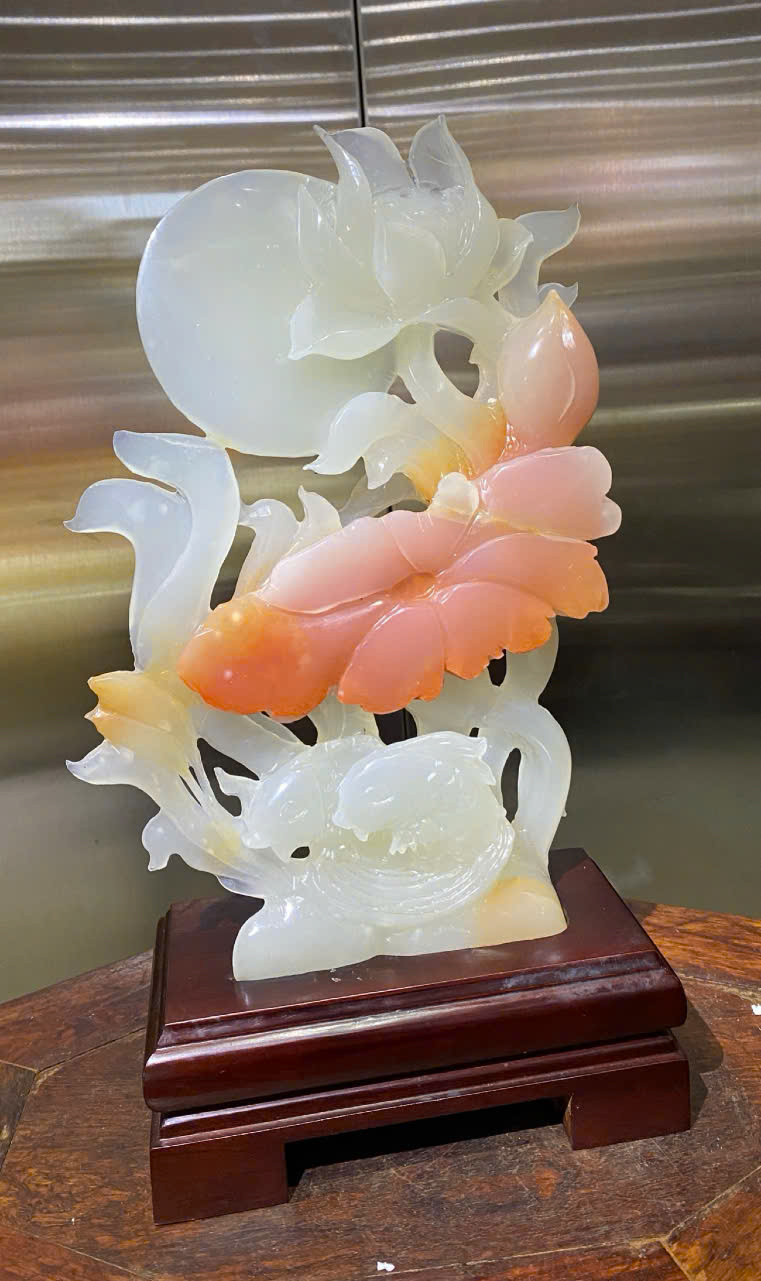 Song ngư liên hoa ngọc onyx 32x21cm