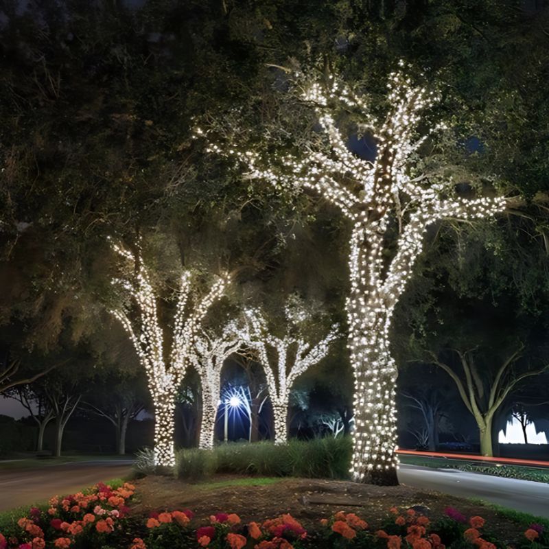 Mẫu đèn led quấn cây trang trí ngoài trời đẹp và bền hot nhất hiện nay