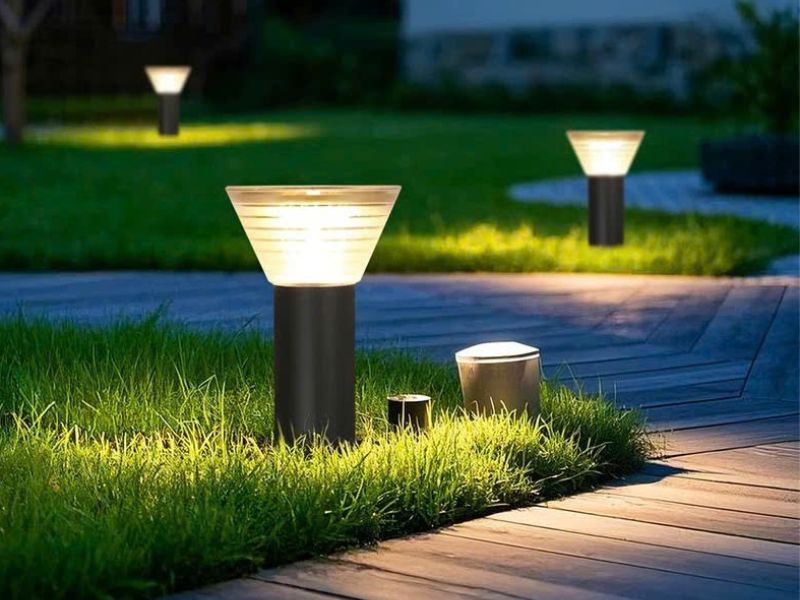 Mẫu đèn trụ nấm dẫn lối đi sân vườn chống nước