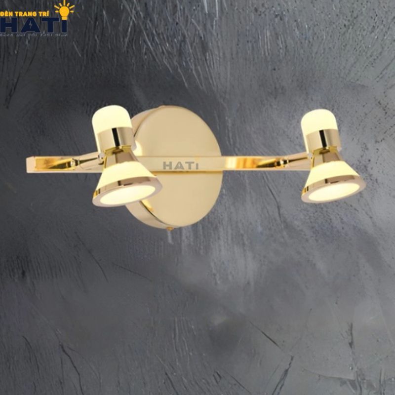 Mẫu đèn rọi gương cao cấp gắn phía trên gương lavabo tạo ánh sáng rõ nét cho khuôn mặt