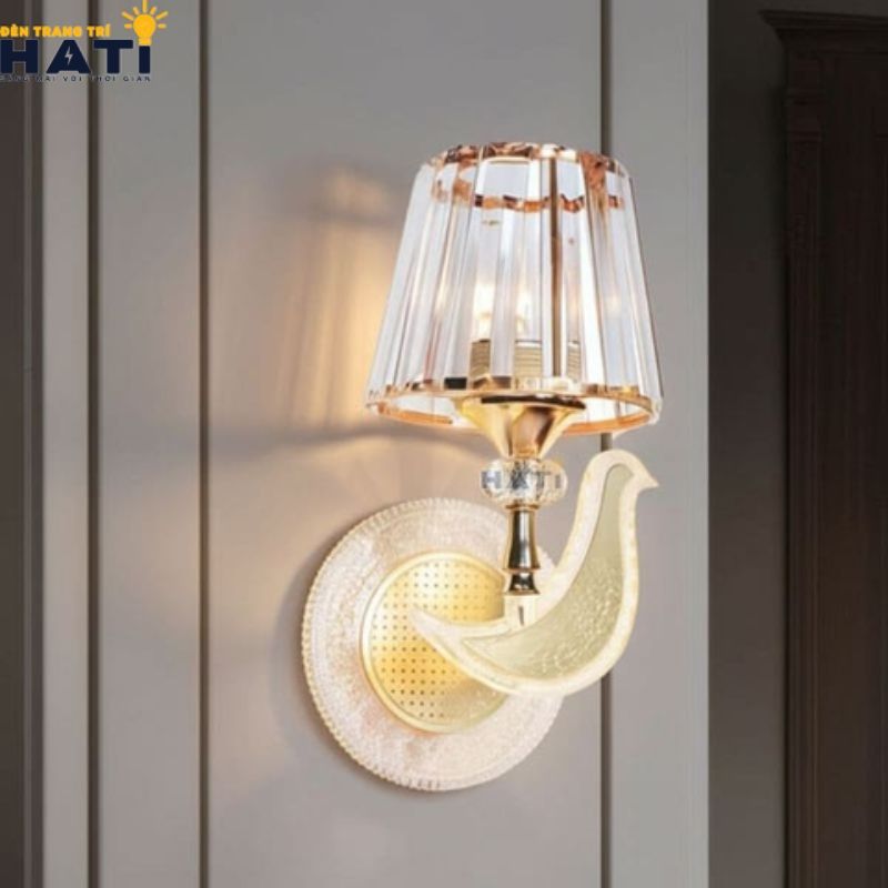 Mẫu đèn tường decor phong cách hiện đại tạo điểm nhấn nghệ thuật trên vách tường