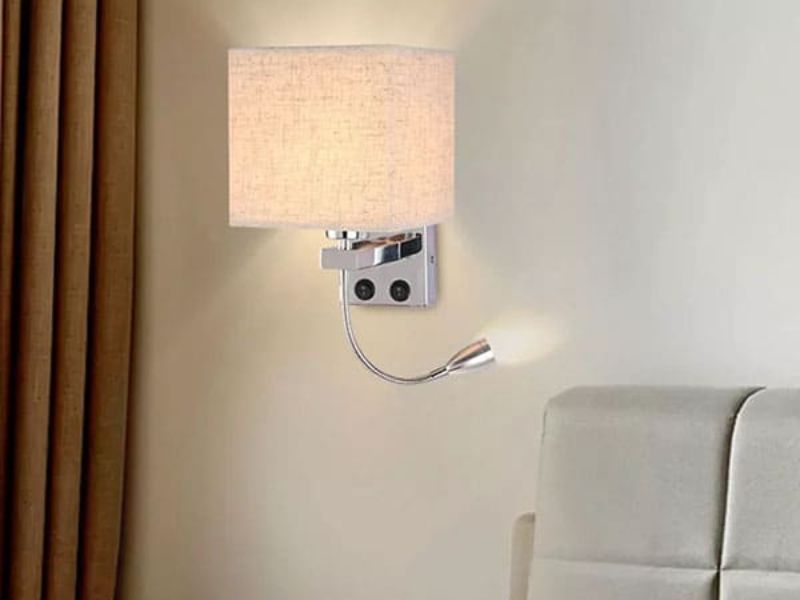 Mẫu đèn tường ngủ kết hợp đọc sách tiện lợi