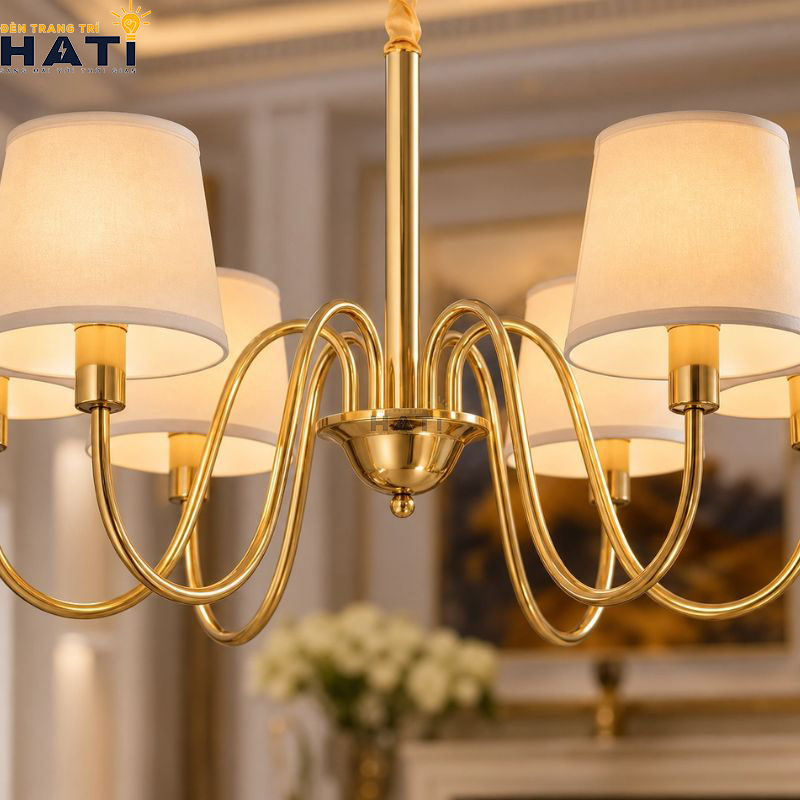 Khớp nối ngàm ren cơ khí CNC và tay uốn lượn đèn chùm tân cổ điển Liable 6 bóng giữ độ cân bằng tĩnh vững chãi tuyệt đối cho toàn bộ giàn đèn