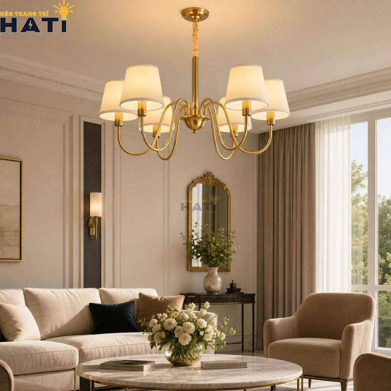 Cận cảnh chao hoa thủy tinh mờ gia nhiệt phiên bản Đèn chùm đồng nguyên chất Liable 6 bóng chuẩn đui xoay E27 giúp làm mềm quang thông và triệt tiêu góc chói lóa trực diện