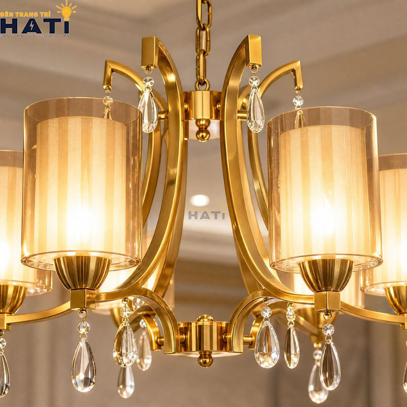 Chi tiết ngàm ren cơ khí và tay đúc uốn lượn đèn chùm Prag 6 bóng