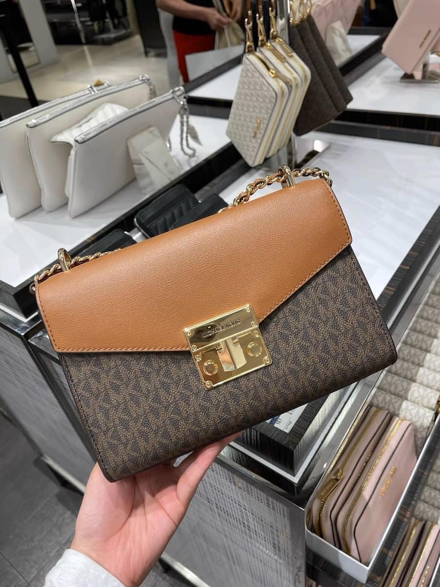 Túi xách Michael Kors màu nâu Camille Small Logo and Leather Satchel túi xách michael kors hàng hiệu nữ dạo phố túi xách MK giành cho nữ công sở giỏ xách MK #17 Túi xách Michael Kors màu nâu Camille Small Logo and Leather Satchel túi xách michael kors hàng hiệu nữ dạo phố túi xách MK giành cho nữ công sở giỏ xách MK