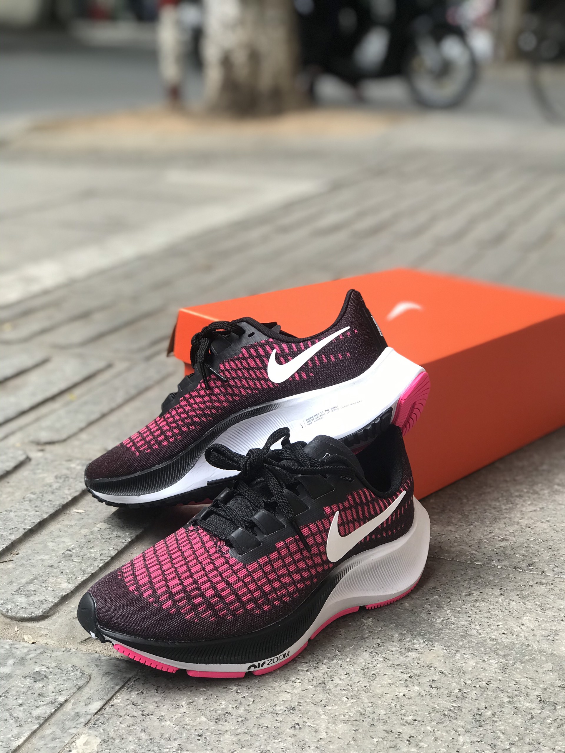 Nike Air Zoom Pegasus 37 nữ
