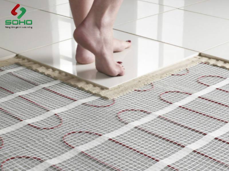 Nên chọn sưởi sàn nước nóng hay sưởi sàn điện?