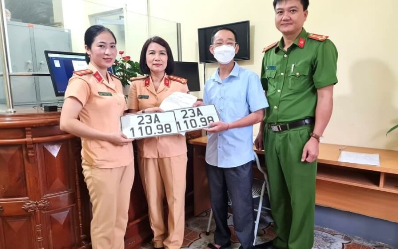 Chủ phương tiện cần chuẩn bị các hồ sơ cần thiết khi đăng ký xe biển số 23