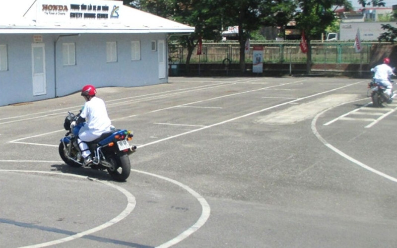 Bị giam bằng A1 có thi A2 được không