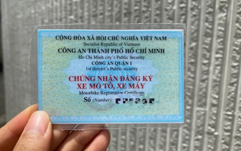 Chuyển hộ khẩu có cần làm lại giấy tờ xe hay không