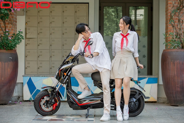 Lốp xe máy bị nứt có sao không?