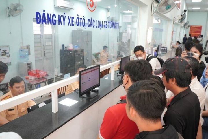 hủ tục thu hồi giấy đăng ký xe