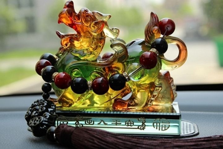 Sử dụng vật phẩm phong thủy để mang lại bình an, may mắn