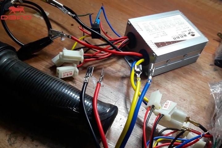 Bộ điều tốc xe đạp điện