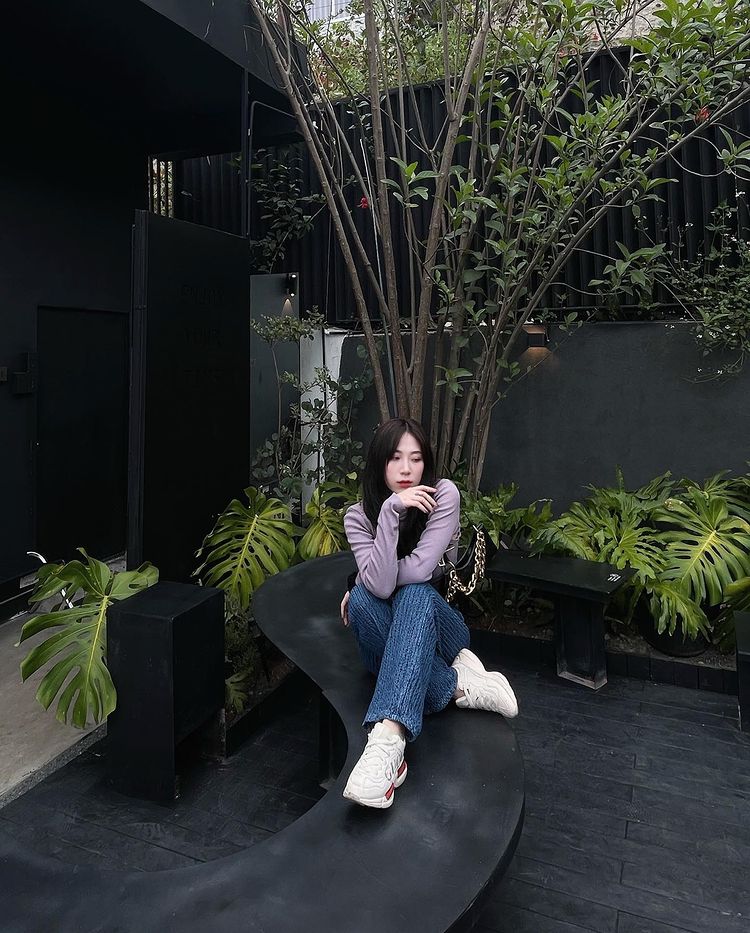 Sitooterie Coffee Đà Lạt xịn sò phong cách tối giản villadalatgiare