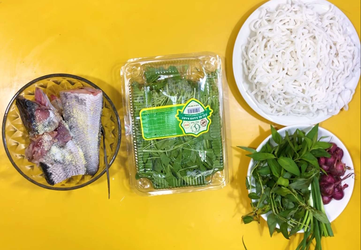 Nguyên liệu nấu bánh canh cá lóc