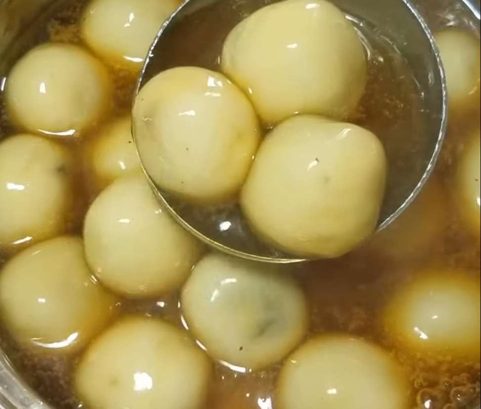 Những món ăn ngày tết không thể thiếu trong văn hóa truyền thống của người Việt Nam Những món ăn ngày tết không thể thiếu trong văn hóa truyền thống của người Việt Nam