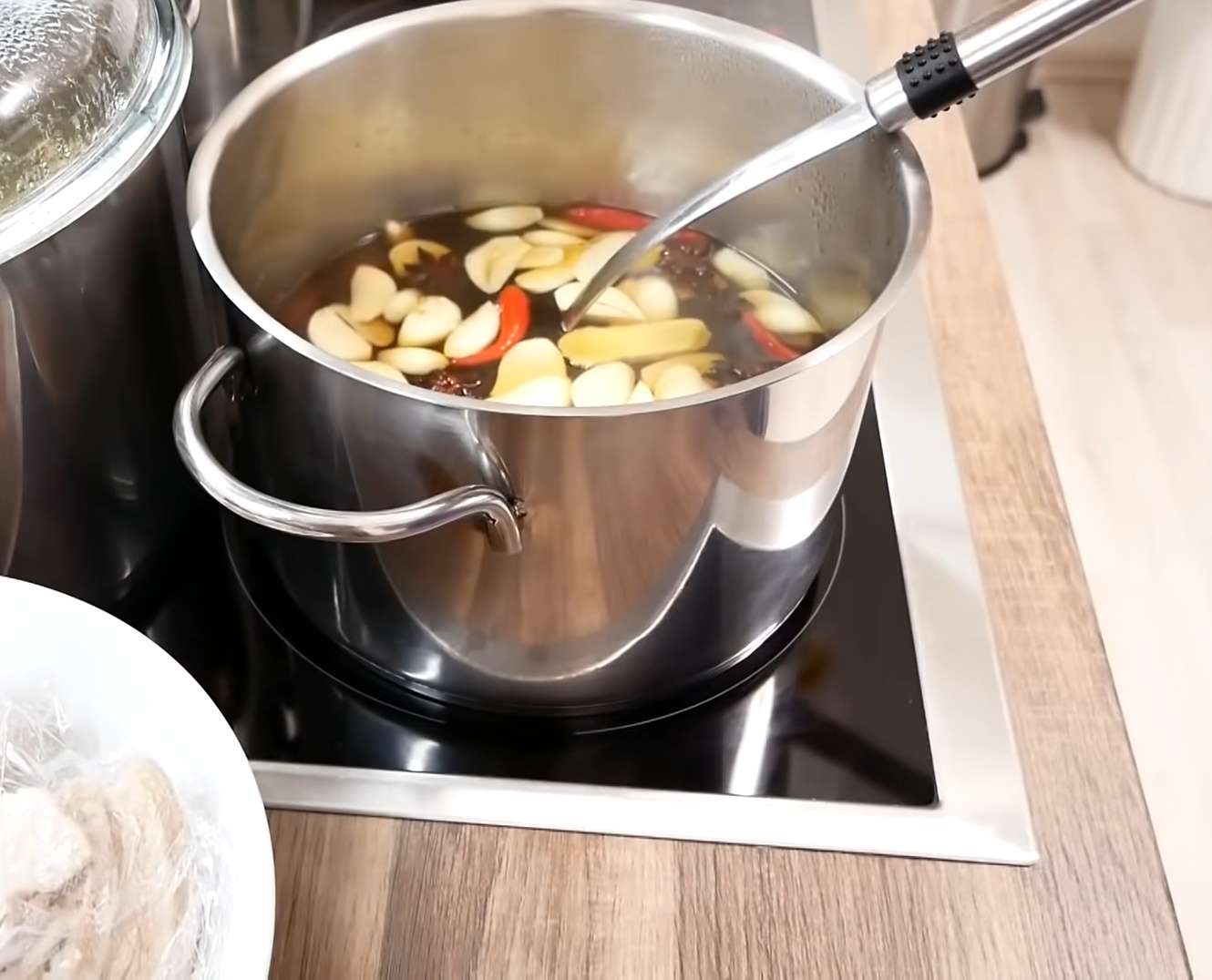 Nước mắm đường ngâm thịt
