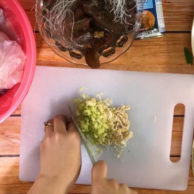 Xả băm nhỏ