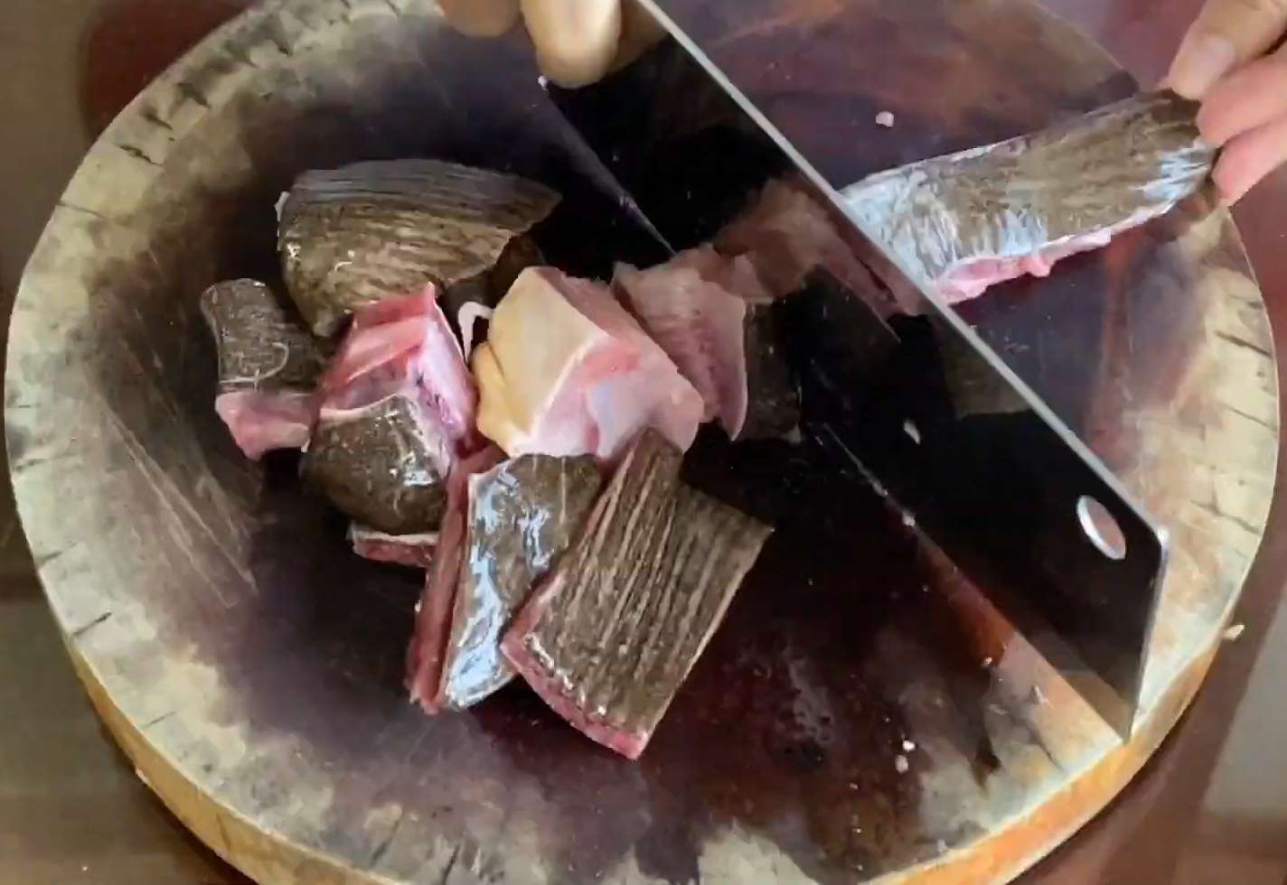 Sơ chế cá đuối