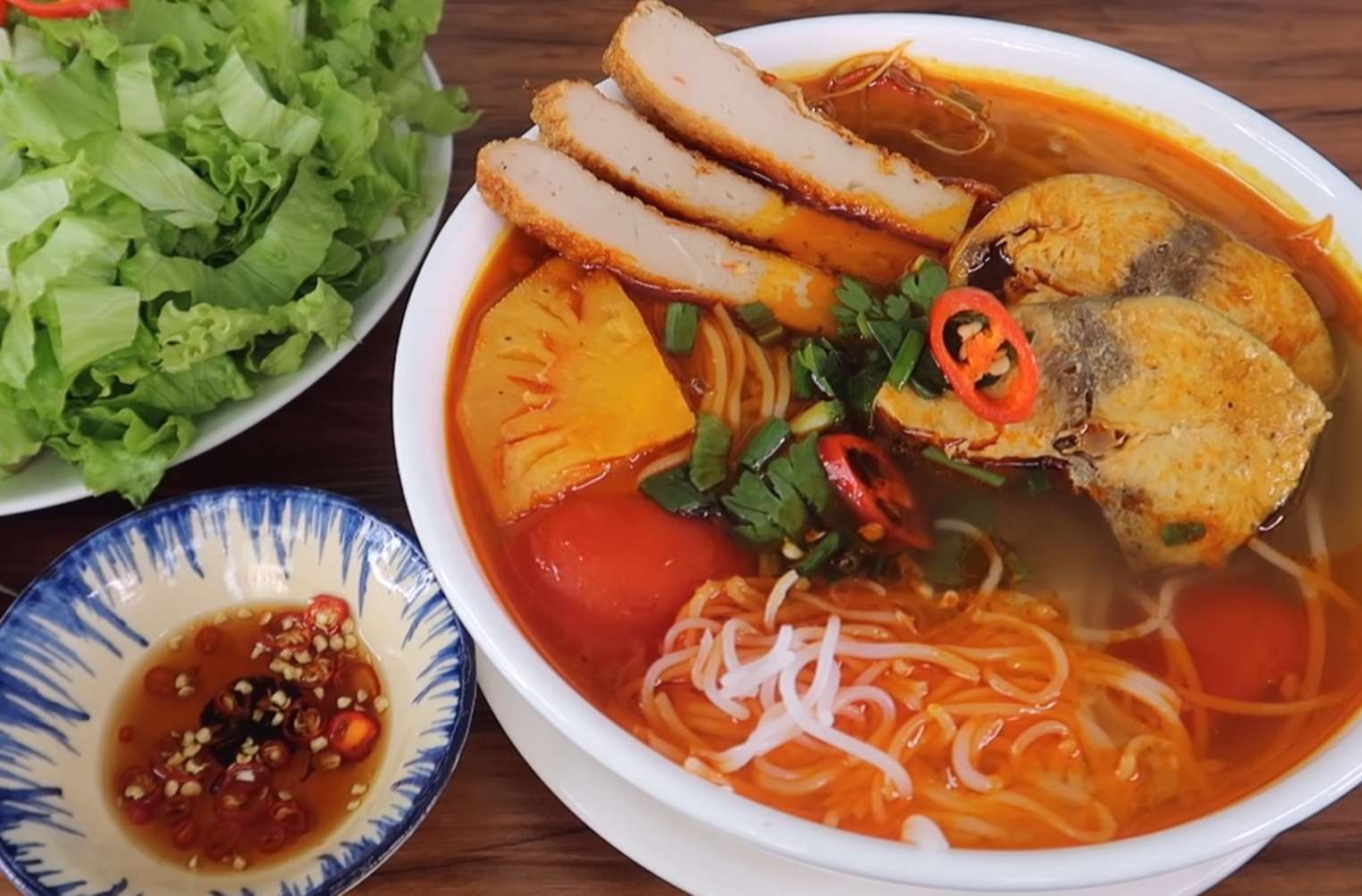 Bún cá ngừ