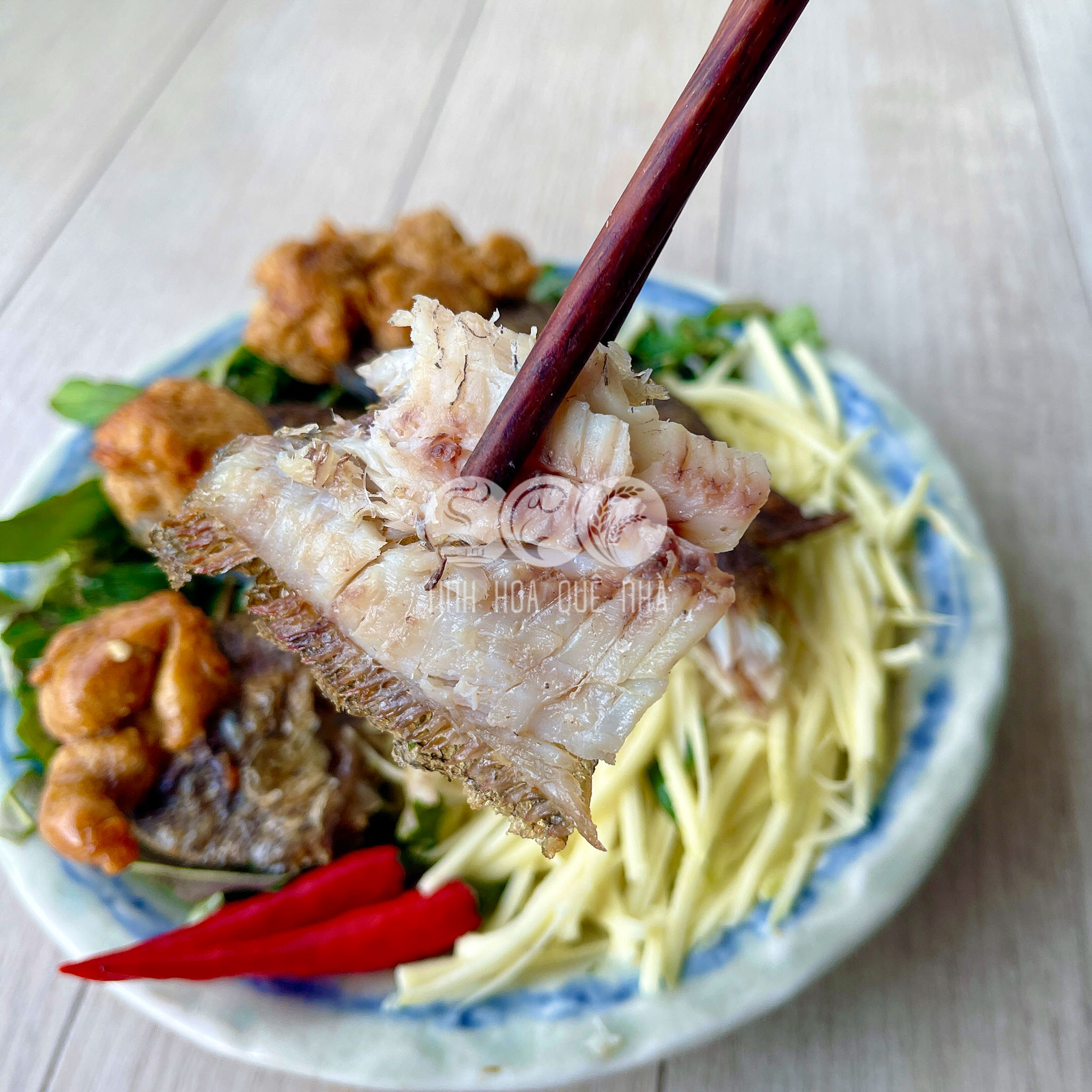 cá sặc trứng