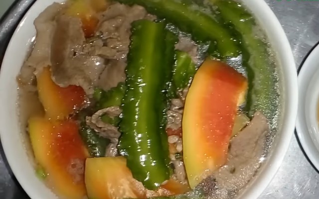 Trâu hầm đu đủ