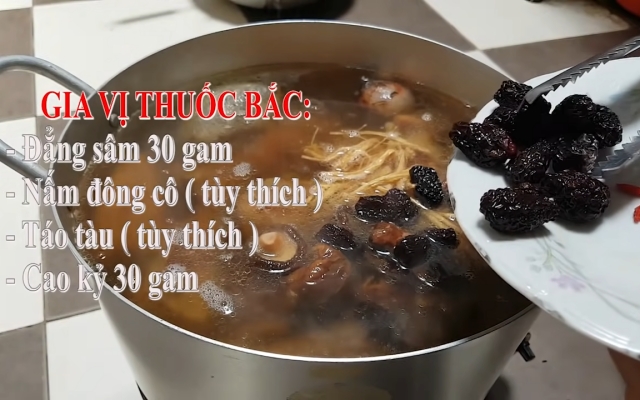 Hầm vịt tiềm thuốc bắc