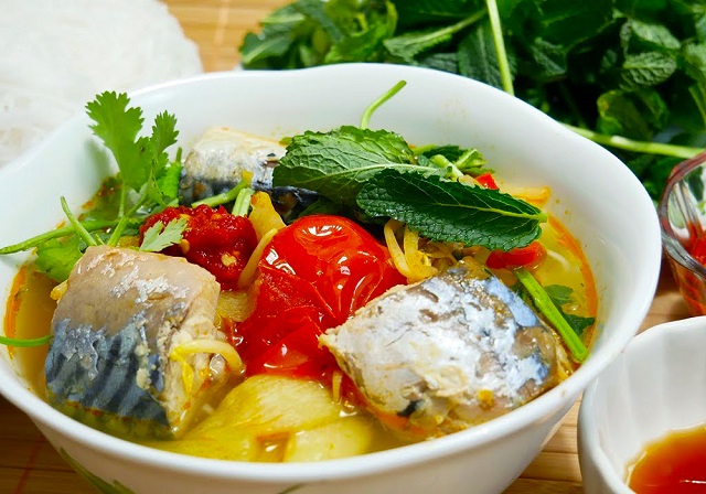 Công thức chế biến món cá nục nấu canh chua ngon đúng điệu