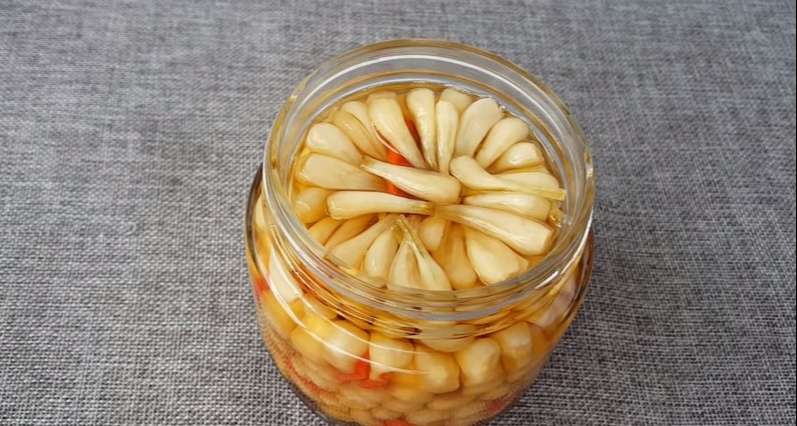 Củ kiệu muối nước mắm giòn
