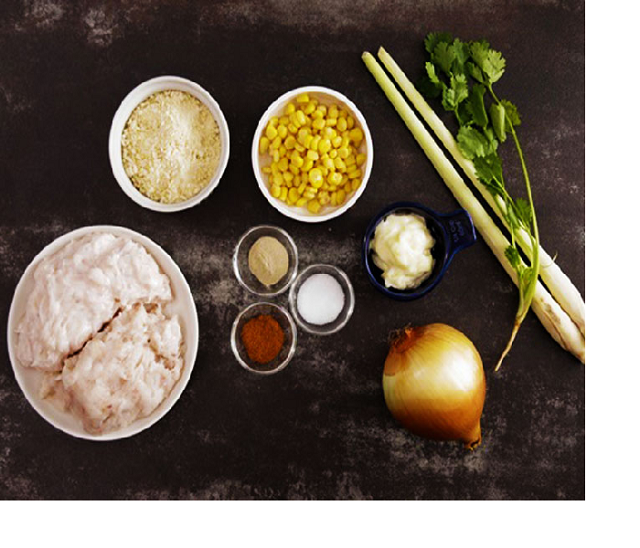 Chả tôm mực homemade: Đậm đà, ngon miệng và an toàn vệ sinh 2 nguyên liệu chuẩn bị làm món chả tôm