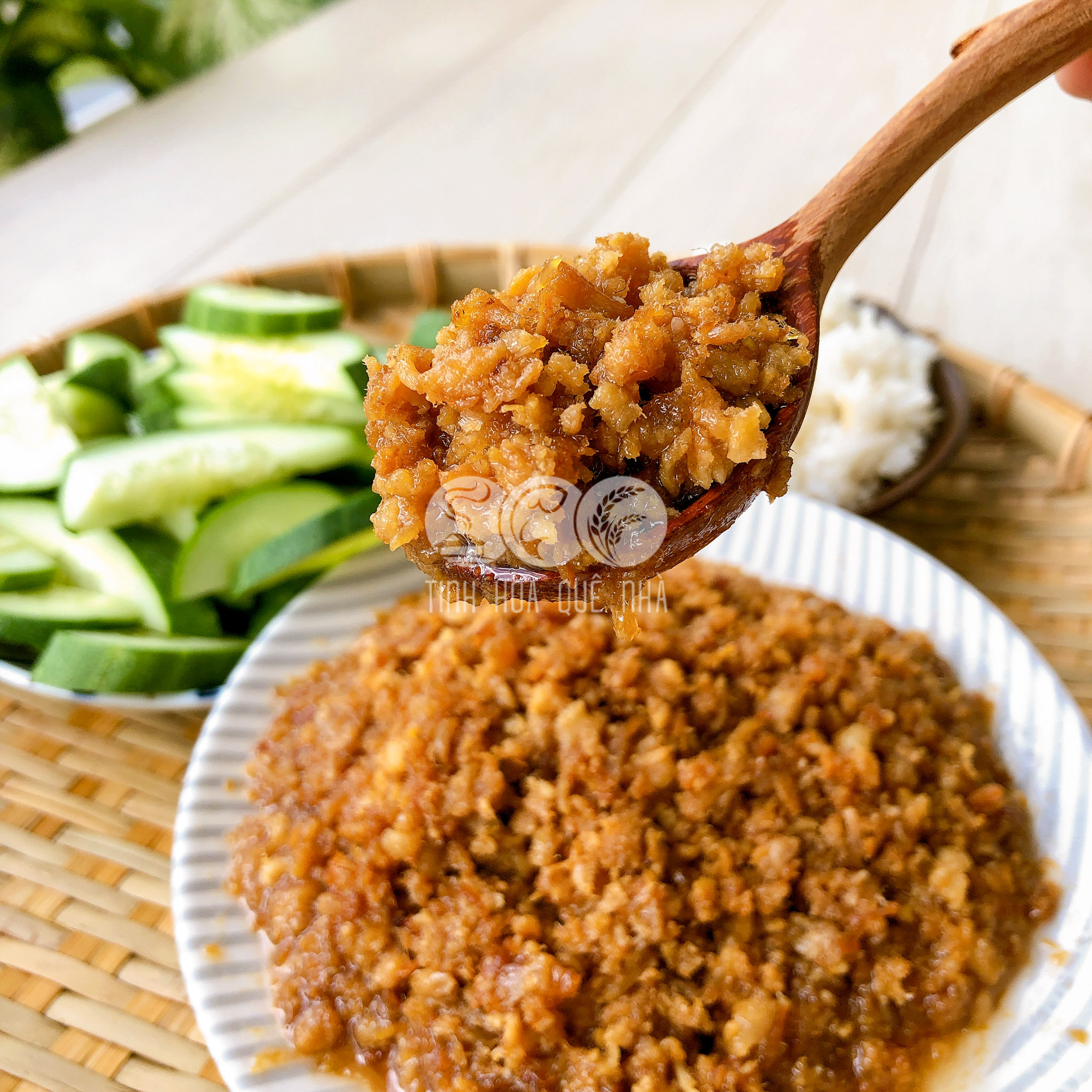 thịt chưng mắm tép Hạ Long