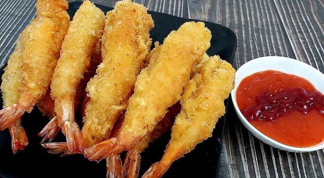 Thưởng thức món tôm chiên xù giòn rụm, thơm lừng hấp dẫn