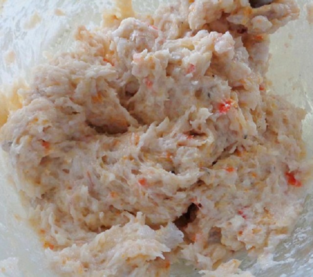 Chả tôm mực homemade: Đậm đà, ngon miệng và an toàn vệ sinh 4 ướp gia vị cho tôm mực vừa xay