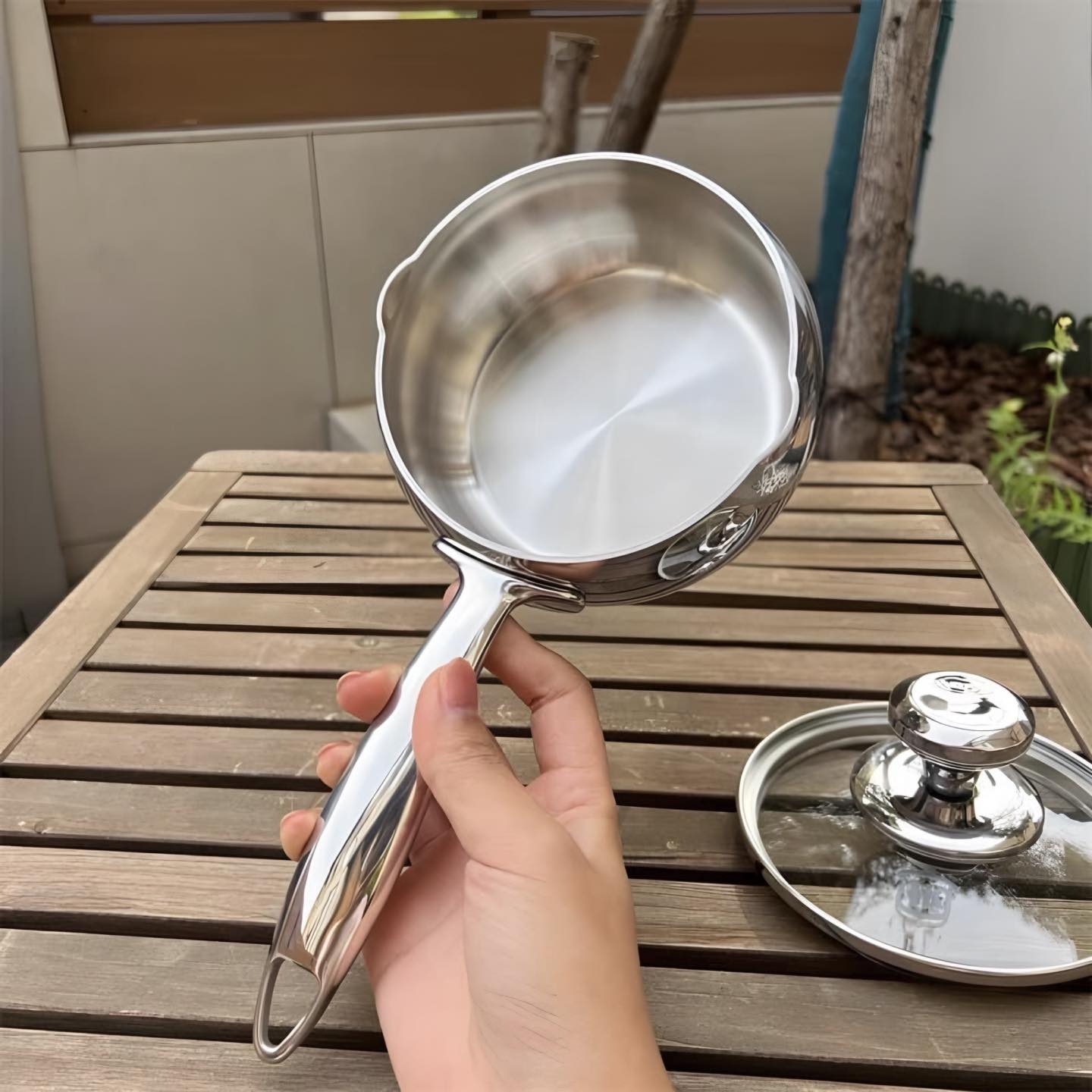 Quánh inox 304 đáy đúc Lunkai 12cm kèm vung kính