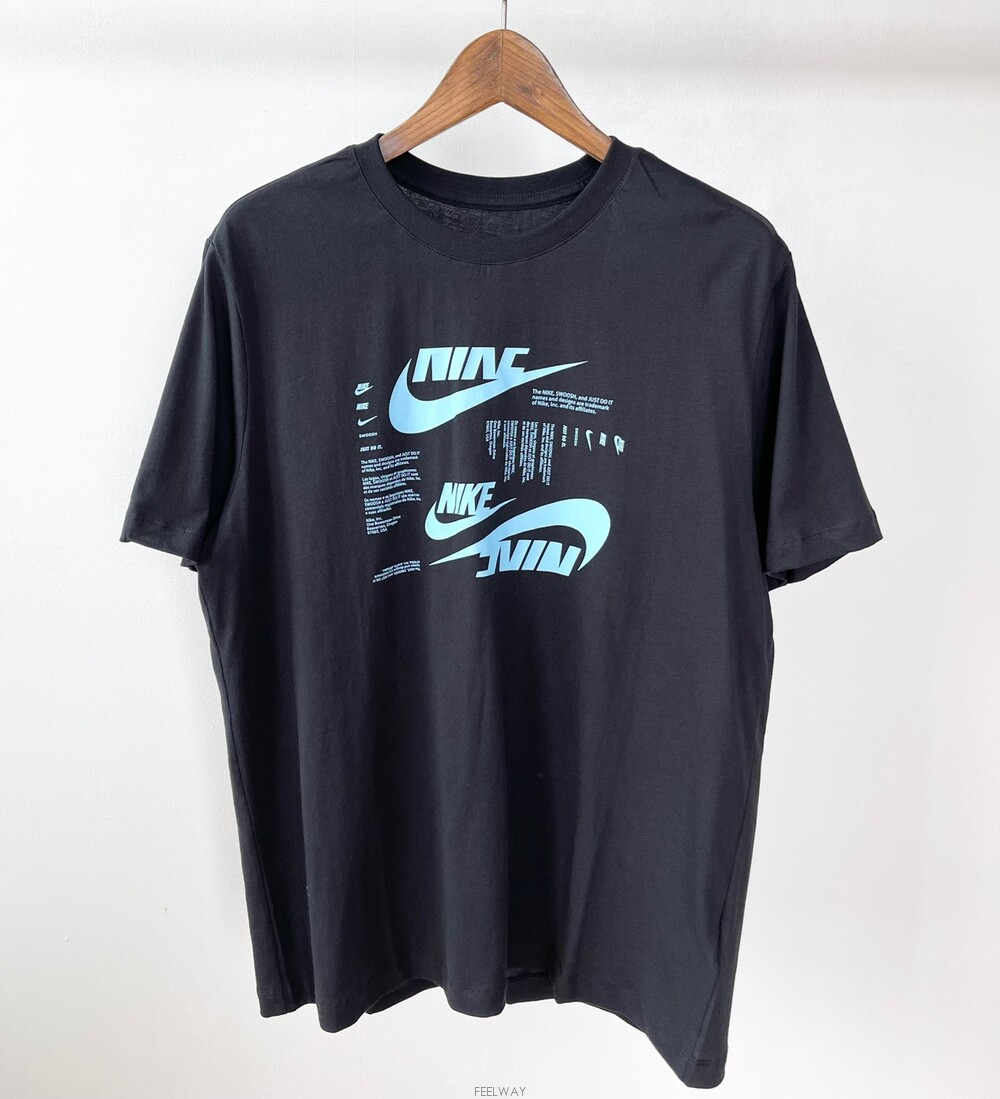 Nike Sportswear Club Essential Tee