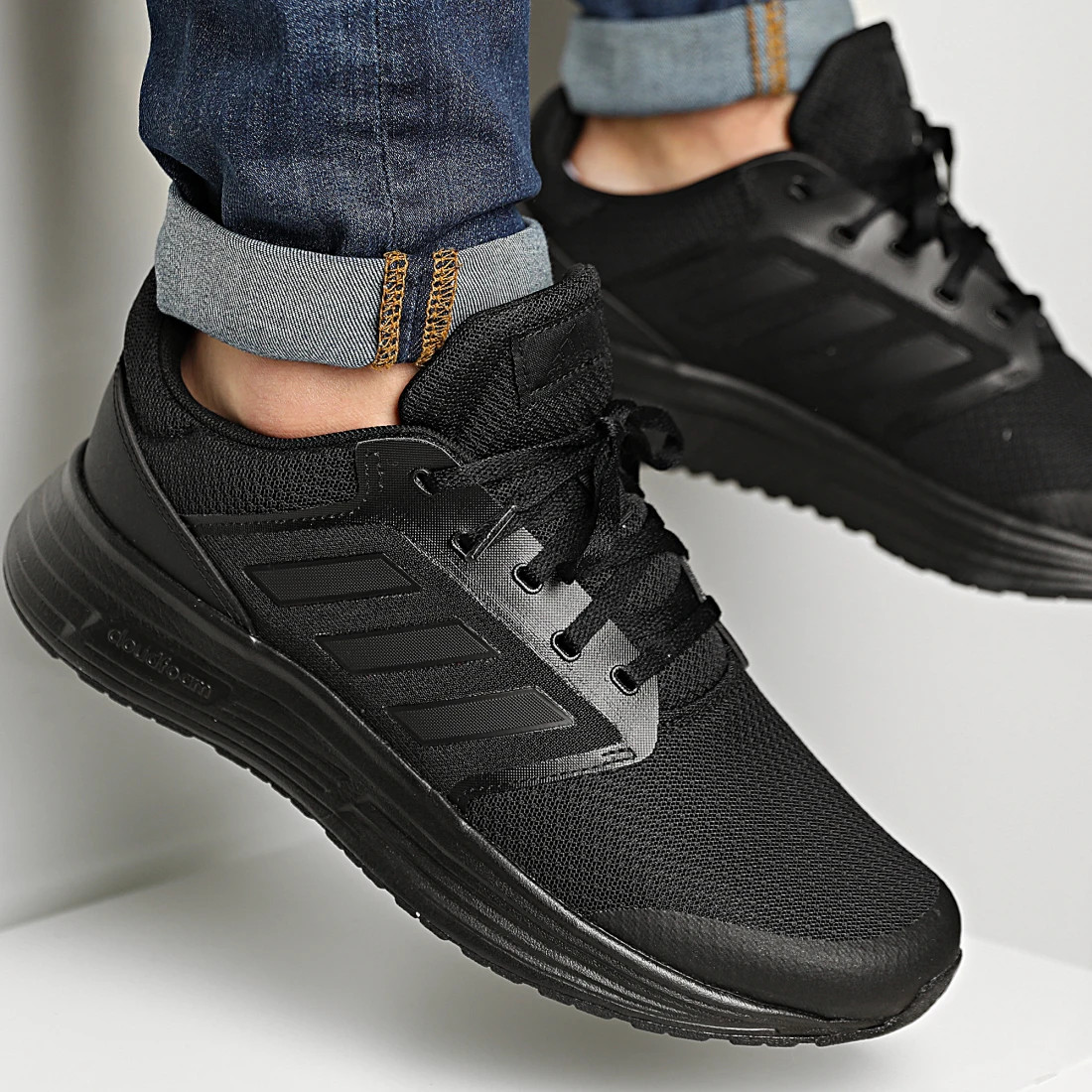 Adidas Galaxy 5 'Triple Black'