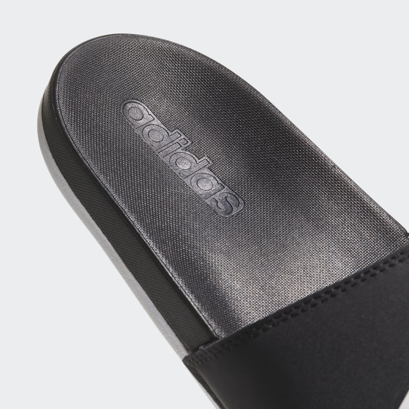 Adilette Comfort Slides Logo