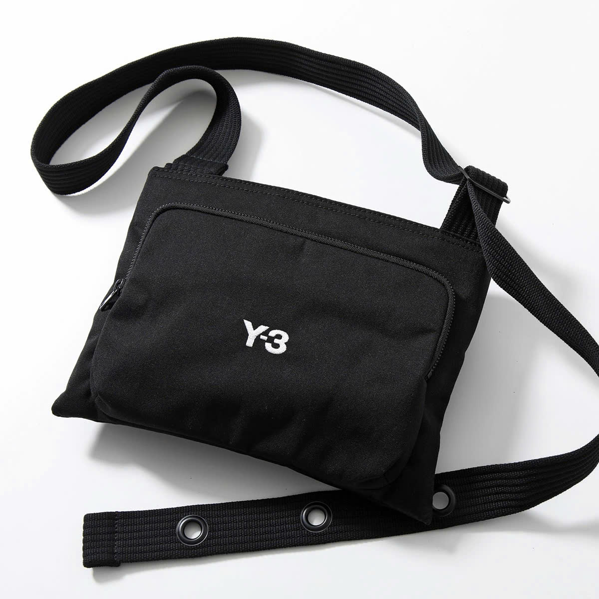 Y-3 Classic Sacoche Shoulder Bag | Black | FARFETCH