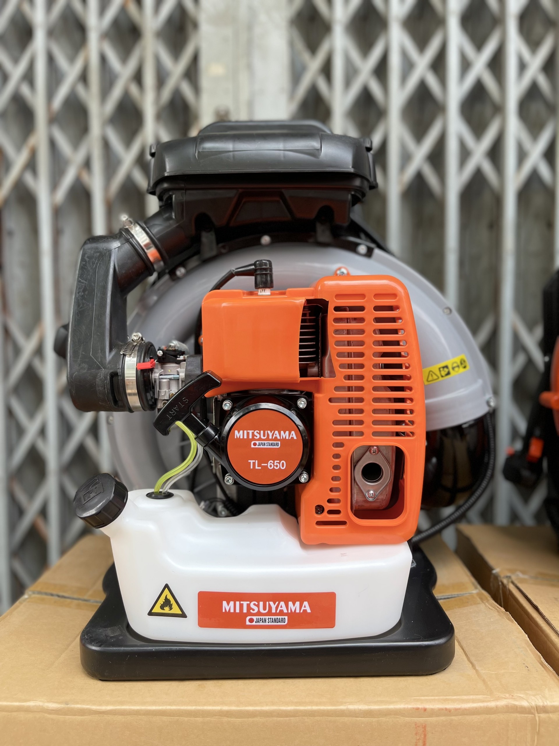 Máy Thổi Lá 2 Thì Mitsuyama TL-650