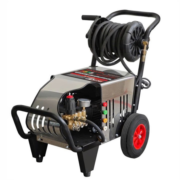 Máy Rửa Xe Công Nghiệp 3KW Hakuda MRXCAHKD3000