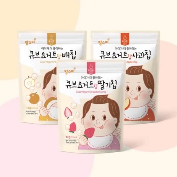 Sữa chua khô Momsmi mix hoa quả sấy cho trẻ từ 8 tháng