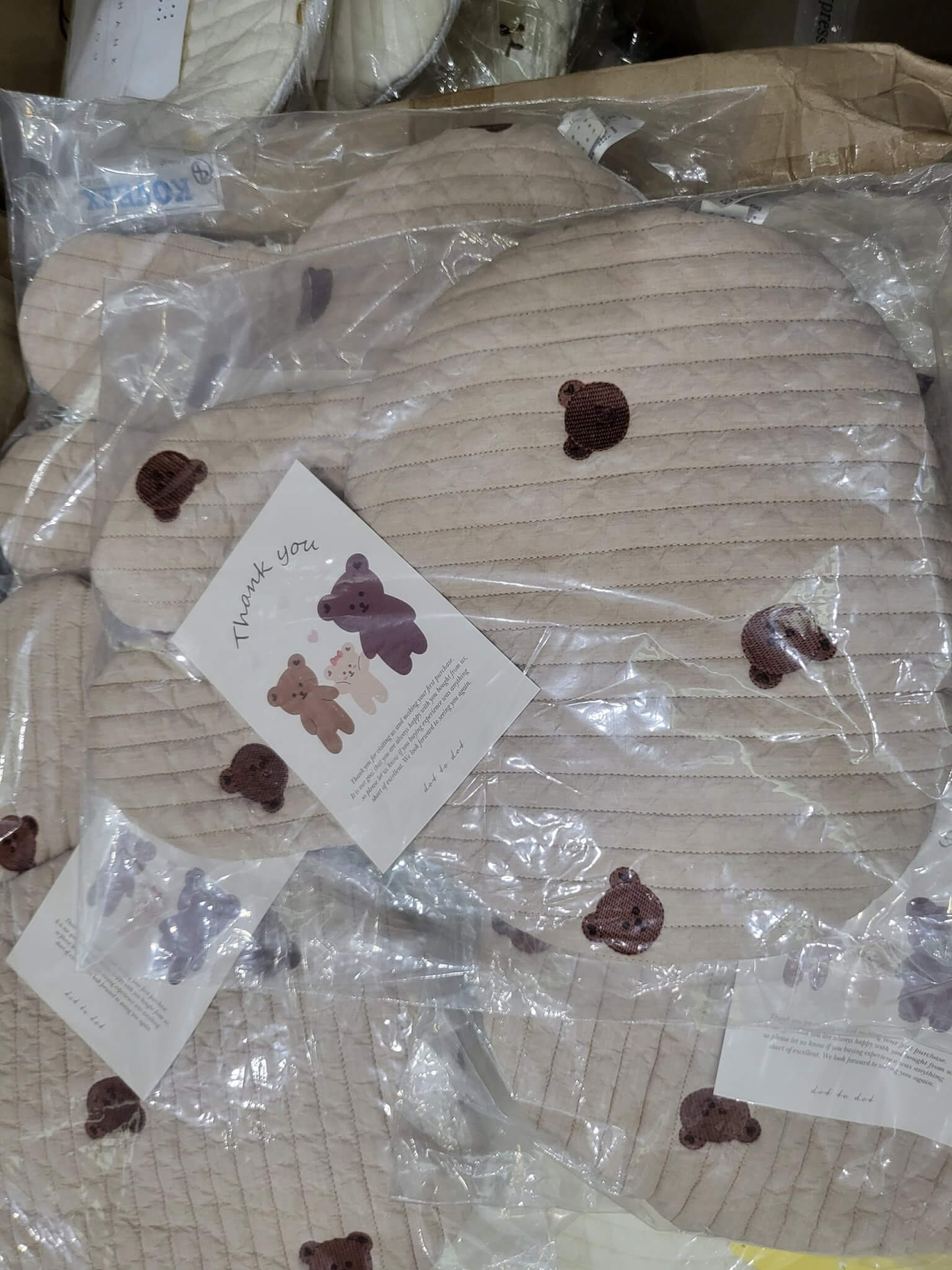 Gối Dot to Dot Hàn Quốc hình thỏ thêu họa tiết