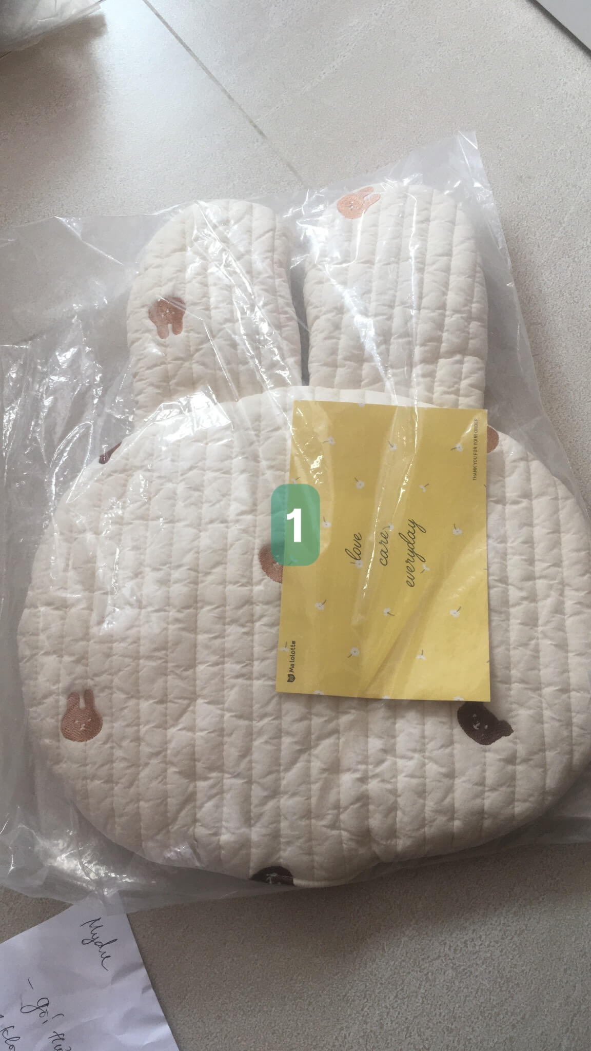 Gối Dot to Dot Hàn Quốc hình thỏ thêu họa tiết