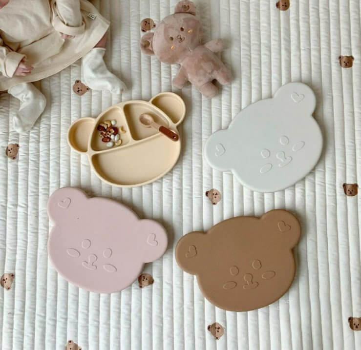 Khay ăn dặm silicon hình gấu kèm nắp Bar-Rot 2022