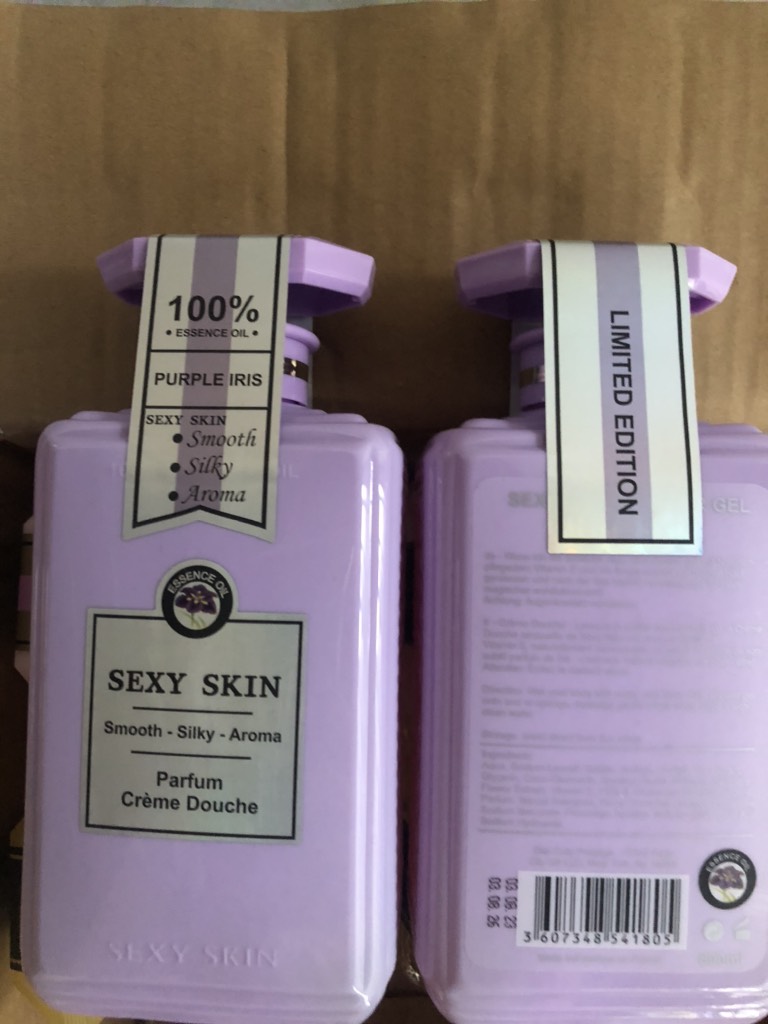 Sữa Tắm Nước Hoa SEXY SKIN 600ml